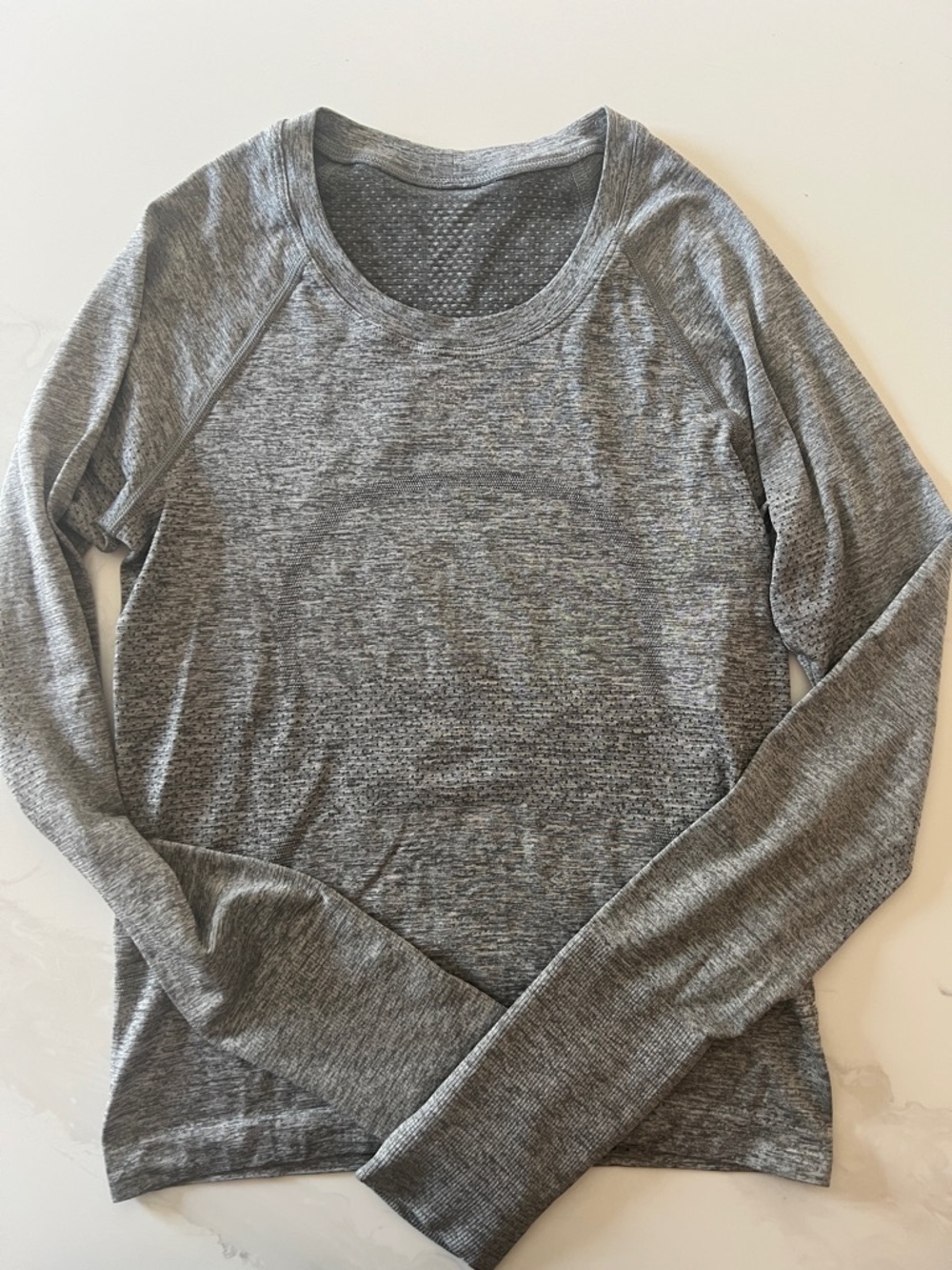 Lululemon Swiftly Tech 2.0 in Slate